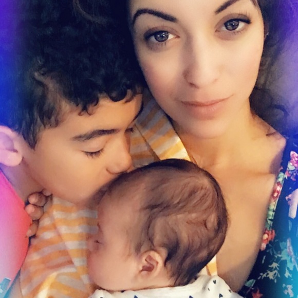 Meet your Posher, Tati - Picture 3 of 6